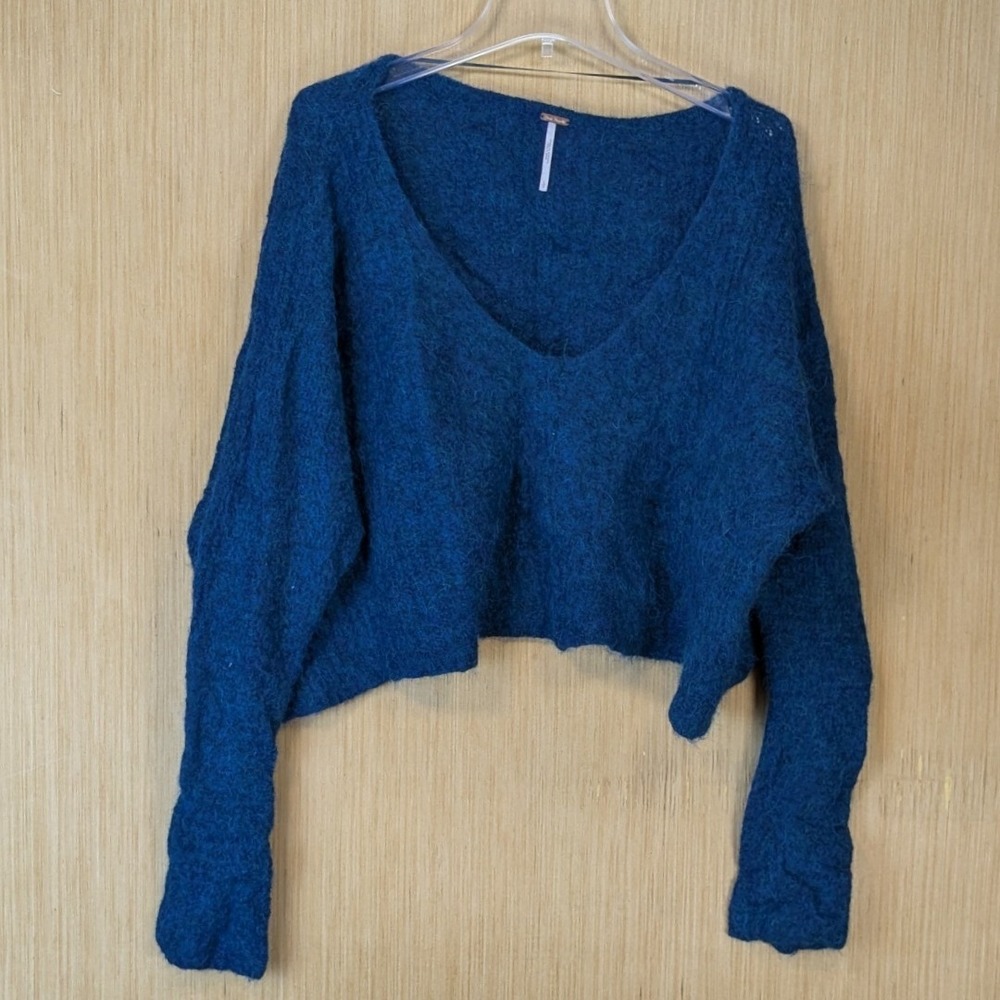 Free People Moonbeam Oversized Cropped Sweater Size L Teal Blue Alpaca Blend